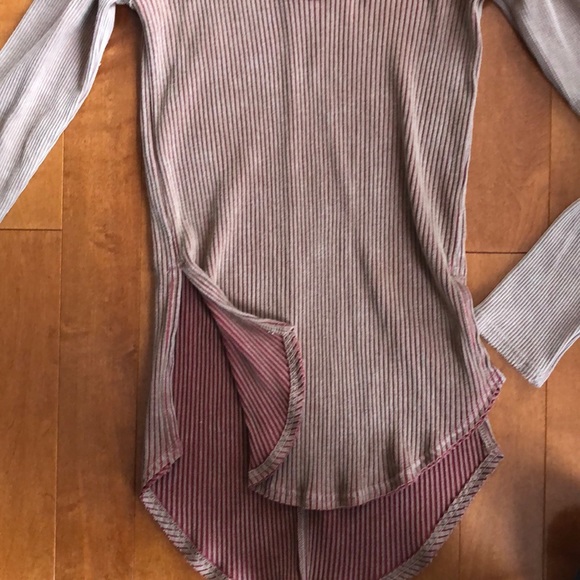 Gilded intent tunic LS - Picture 3 of 4